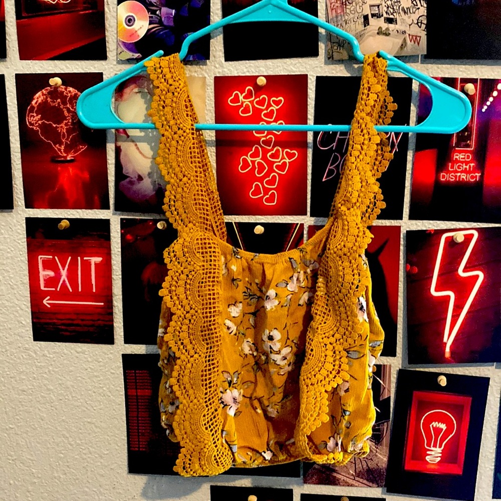Charlotte Russe Goldenrod Floral Lace Crop Top Shabby Chic Retro 70s Boho